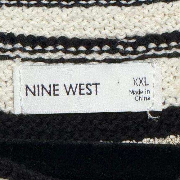 NWOT Nine West Crocheted Tank Top XXL with Black Tank Underlay Black, Gold White - Picture 3 of 6